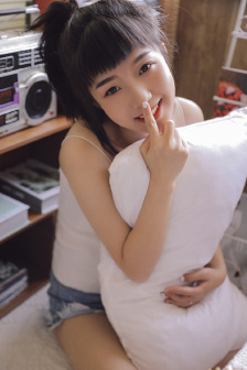 《女员工的味道》在线观看